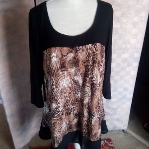 Kate & Mallory Size 2X Leopard Print top